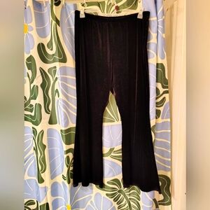 SHEIN Black Velvet Pants 4x